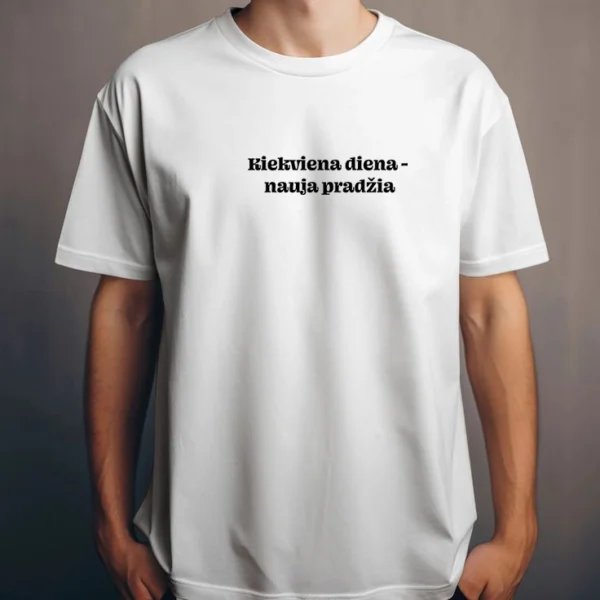Vyriški marškinėliai „Kiekviena Diena" – Balta